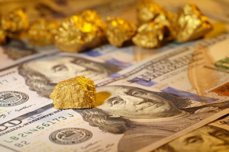 ايجابية العقود الاجلة لأسعار الذهب قبيل شهادة الاحتياطي الفيدرالي