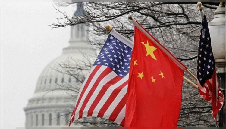 تصاعد التوترات الأمريكية الصينية وسط عقوبات ضد تيك توك وأكبر شركة تصنيق رقائق صينية