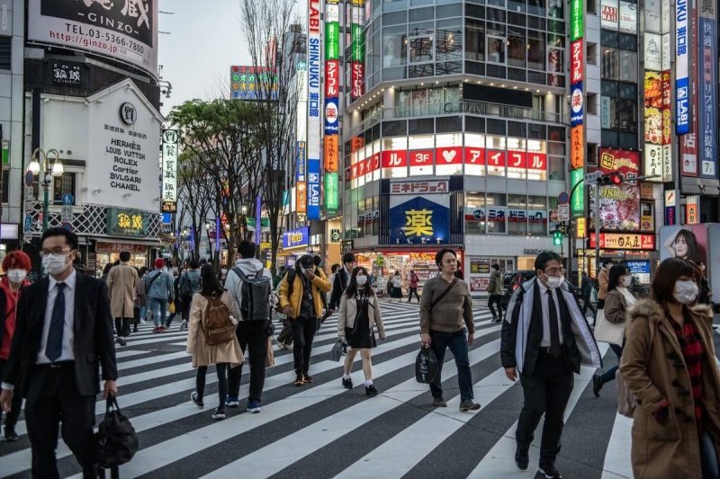 تراجع تقييم الاقتصاد الياباني لأول مرة خلال 10 أشهر
