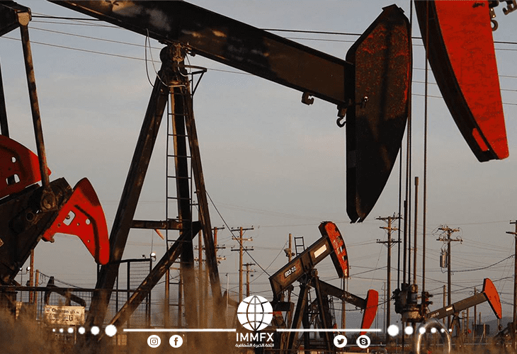 صعود أسعار النفط وسط تراجع مخزونات الخام