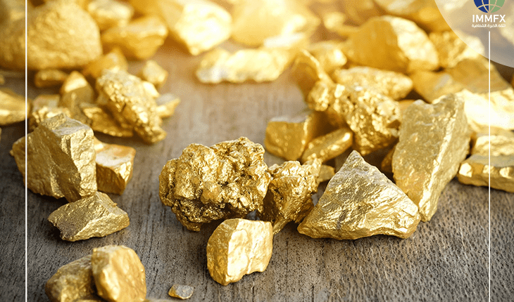 تراجع أسعار الذهب وسط هبوط الدولار