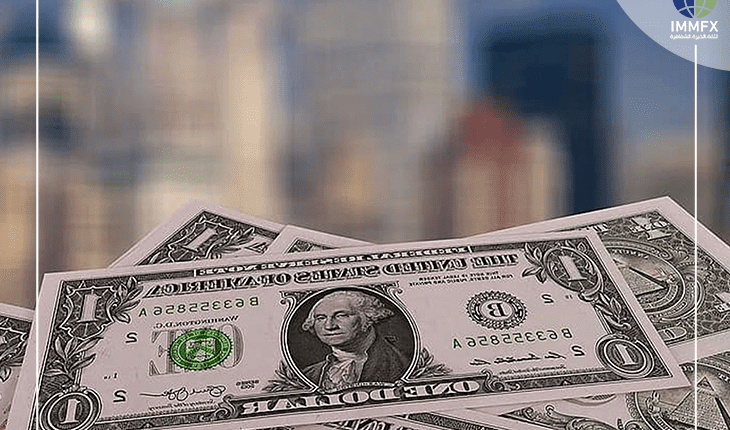 الدولار يرتفع وسط مخاوف من ارتفاع التضخم