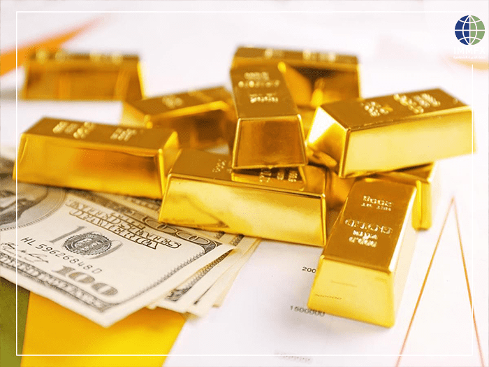 انخفاض طفيف لأسعار عقود الذهب وانخفاض الدولار