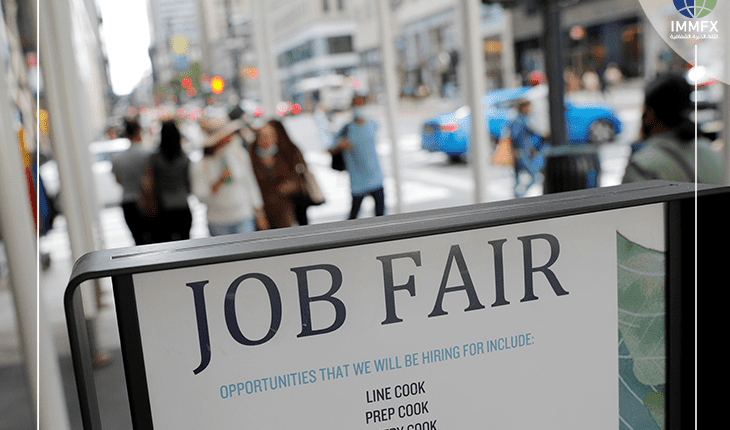 تراجع طلبات إعانة البطالة الأمريكية لمستويات متدنية
