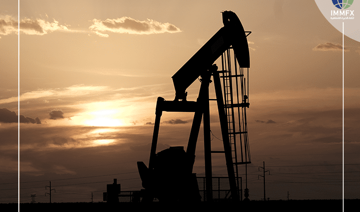 انخفاض أسعار النفط بفعل صعود الدولار الأمريكي