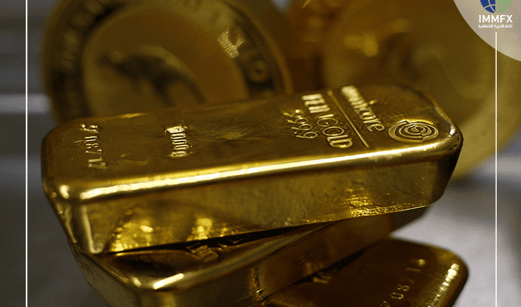 انخفاض عقود أسعار الذهب مع ارتفاع الدولار