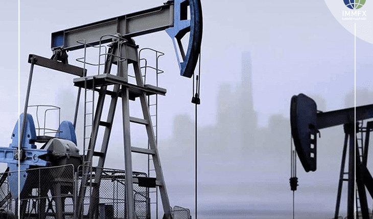 النفط الخام يزيد من أرباحه والدولار يهبط
